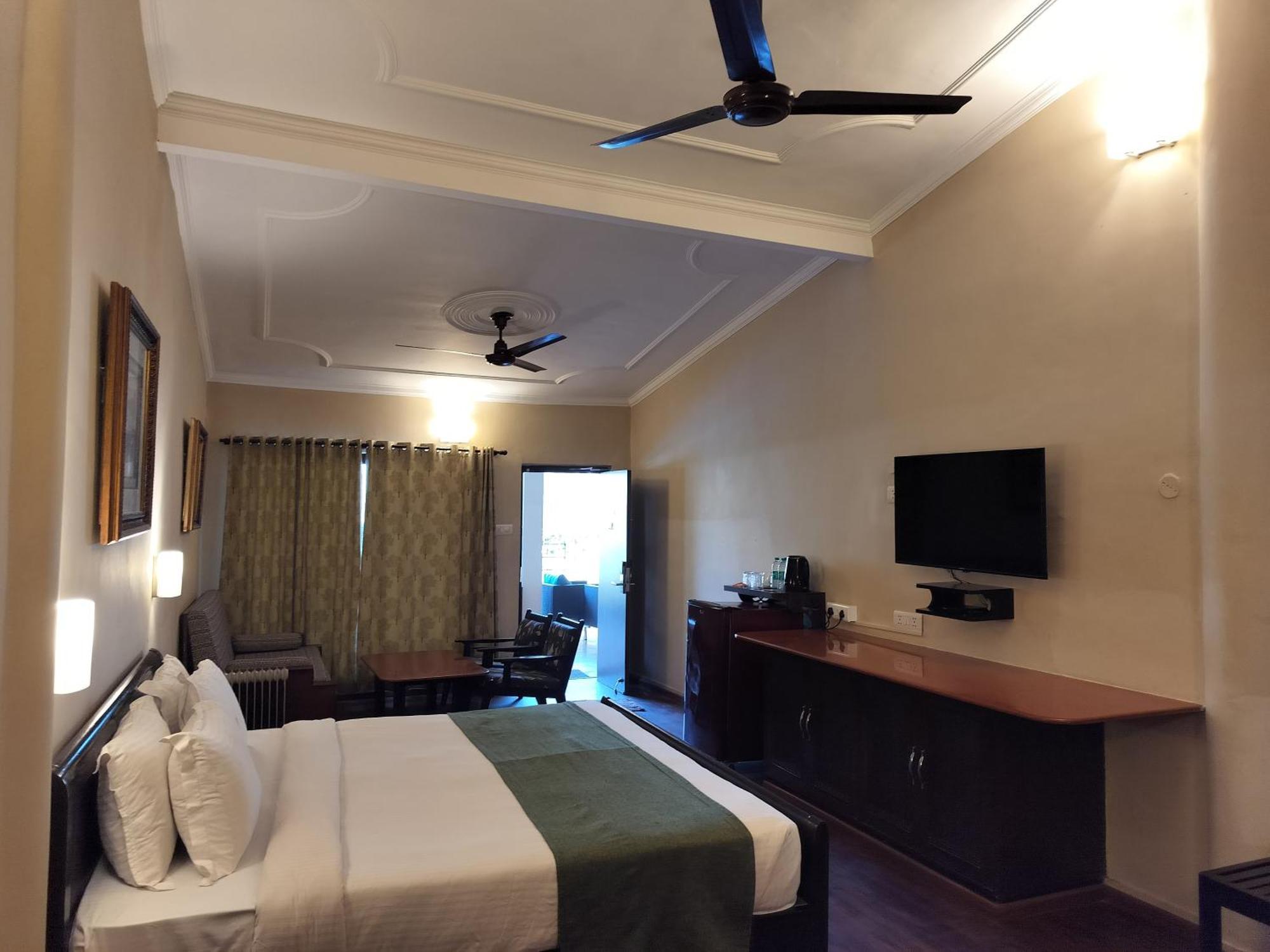 Bel-La Monde Hotel "Riverside" - Jim Corbett Garjia Esterno foto