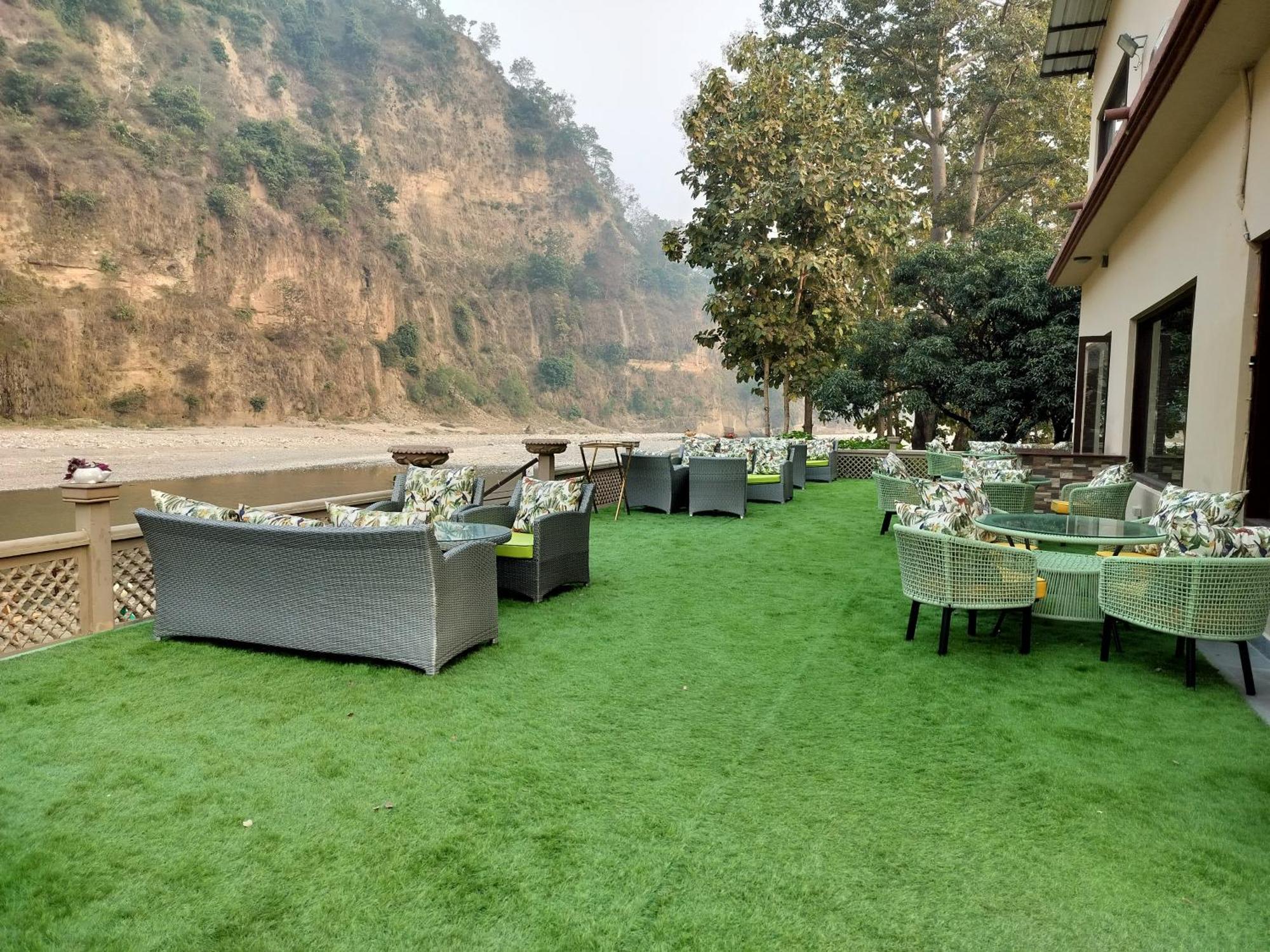 Bel-La Monde Hotel "Riverside" - Jim Corbett Garjia Esterno foto